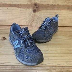 New Balance 573 Women’s Trail Running Shoes sz 8